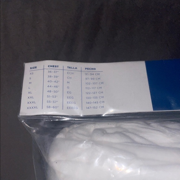 NWT Old Navy Men's White V-Neck Go Dry Tees XXL - Picture 2 of 2